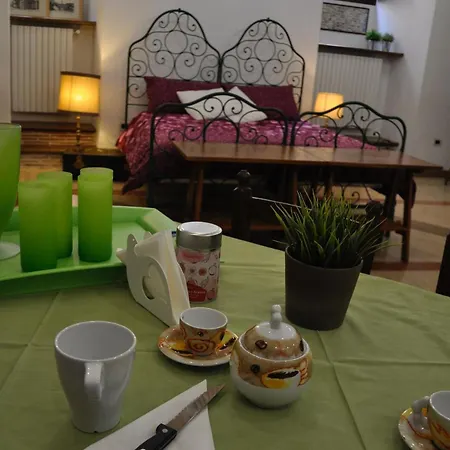 Apartment Dimora Zuzi *